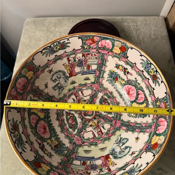 Vintage Chinese Famille Rose Medallion Porcelain Bowl Hand Painted W WOOD STAND - Picture 5 of 16